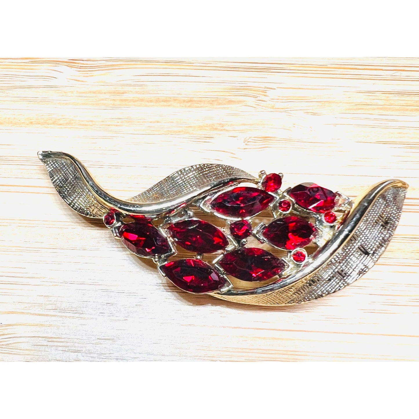Vintage Lisner Red Glass Brooch