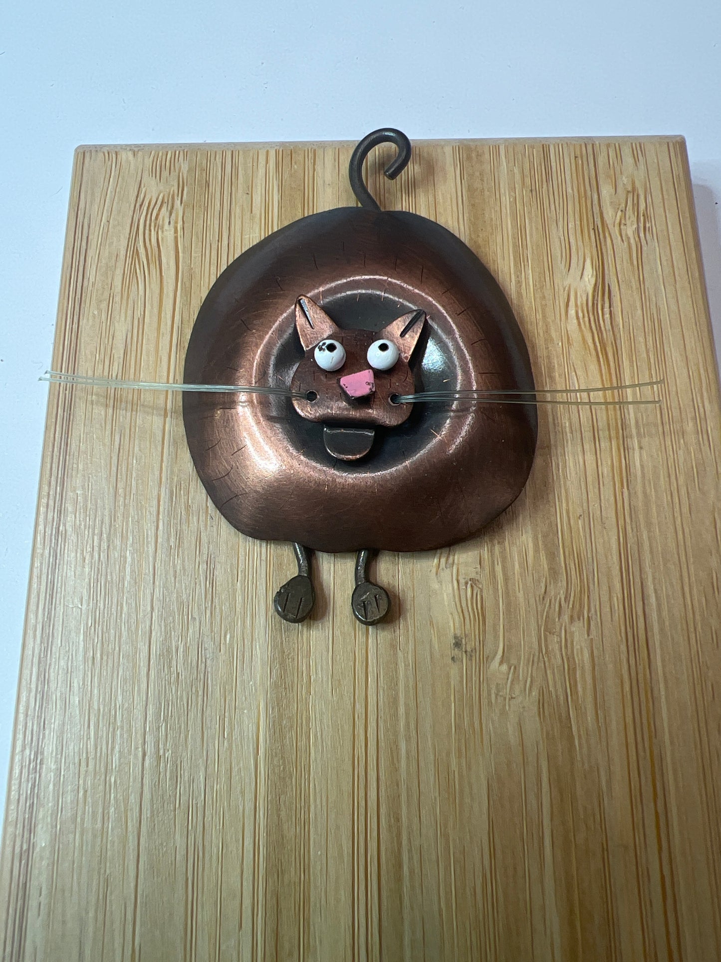 Fat Cat Pin - by Chickenscratch