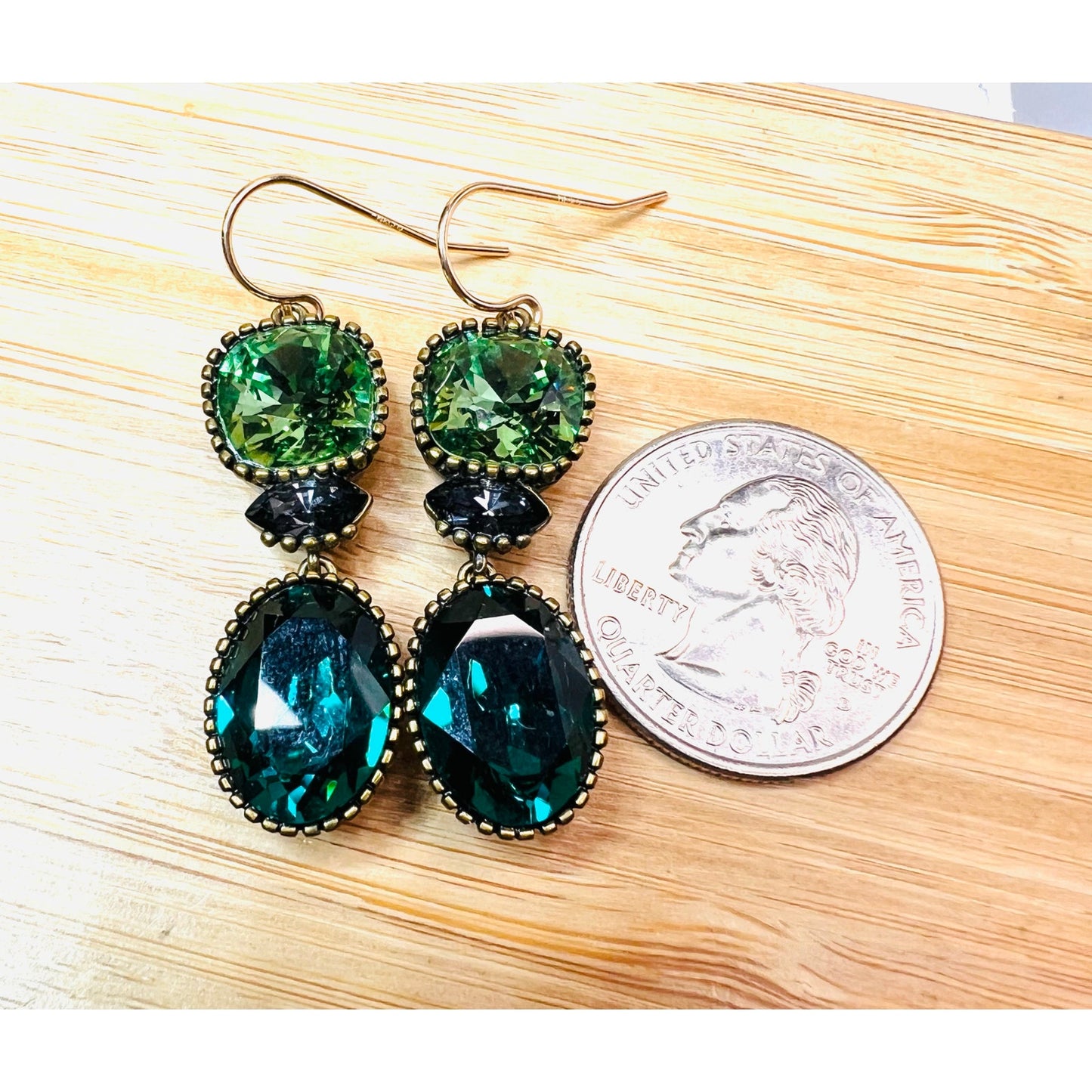 Silpada Emerald Envy Dangle Drop Earrings With Swarovski Crystals